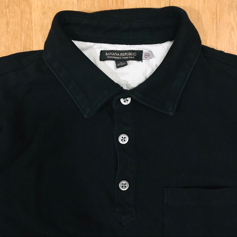 🍁 Banana Republic Black Polo